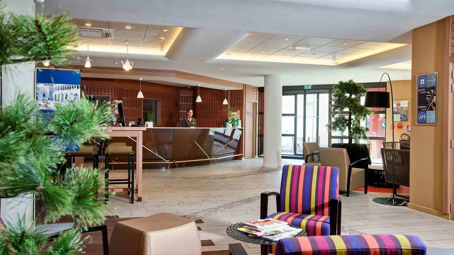Aparthotel Adagio Aix-En-Provence Centre 4*,  France